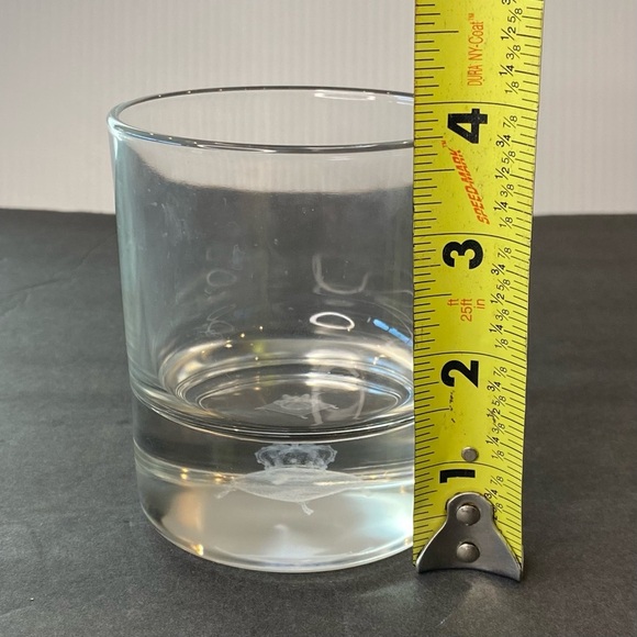 ETCHED CROWN ROYAL 3D Laser Hologram Floating Crown on Pillow Whisky Glass Cup - Picture 5 of 7